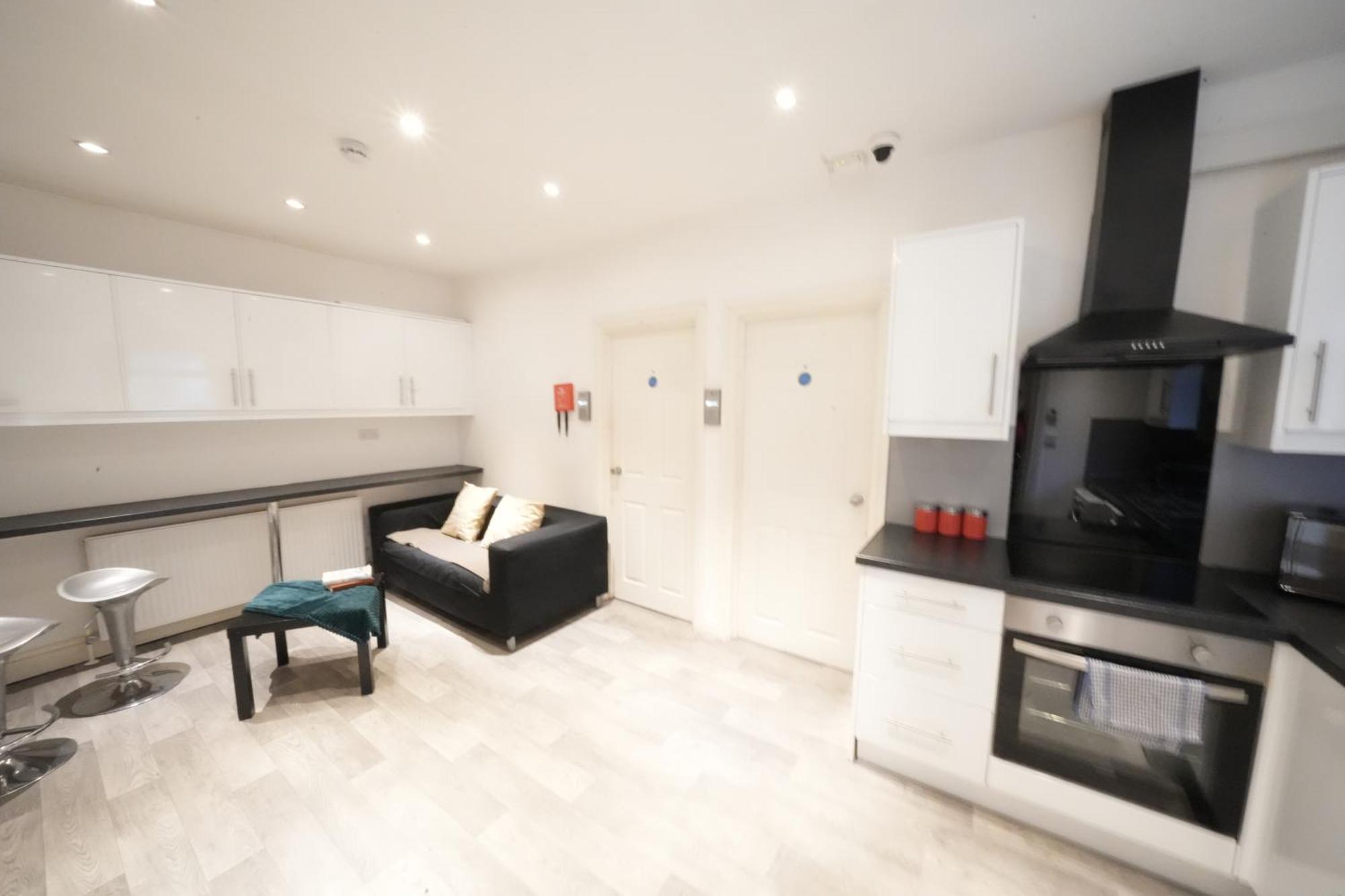 Grand Airport Ensuites Harmondsworth Exterior photo